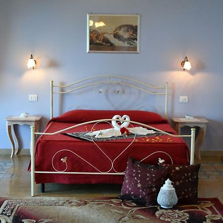 Hotel Casale Pettinato Pizzo  Zewnętrze zdjęcie