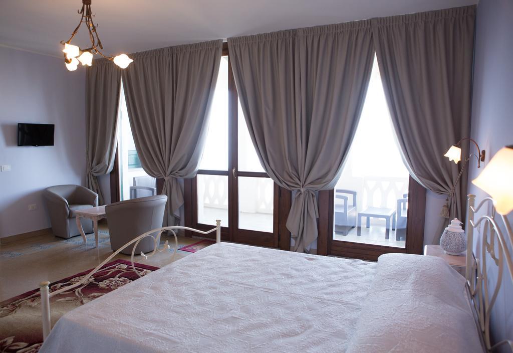 Hotel Casale Pettinato Pizzo  Zewnętrze zdjęcie
